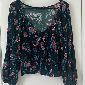 American Eagle Floral Print Women's Top